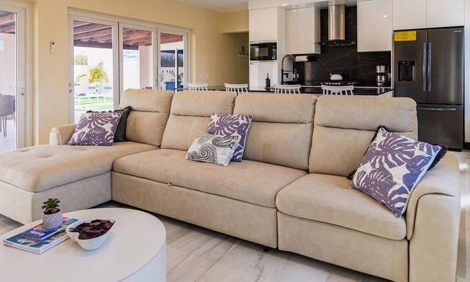 San Nicolas Zuid House | Relax in Style: 3BR Home with Private Pool near San Nicolas