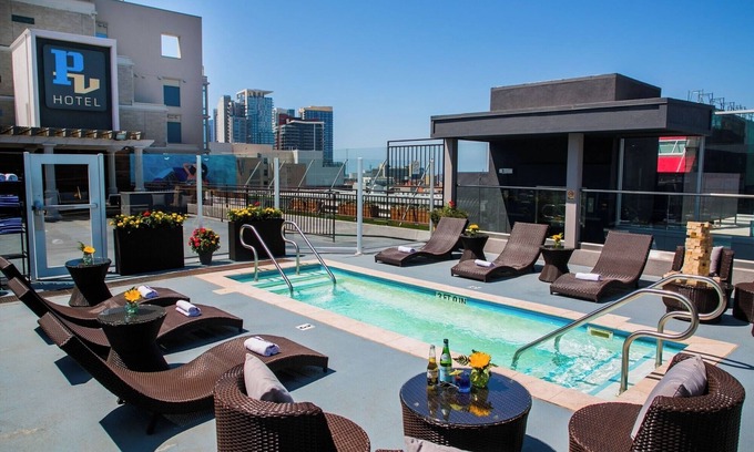 Little Italy Hotel | Relax in Stylish Room Steps from Downtown, Balboa Park and Cruise Terminal