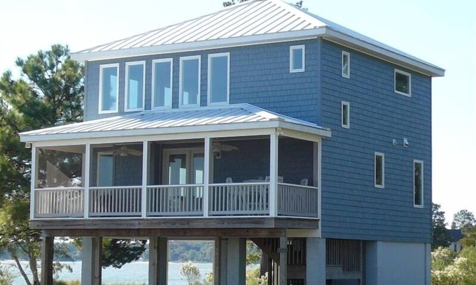 Ware Cottage | Relax, Refresh, Renew.Waterfront Cottage.Near Williamsburg