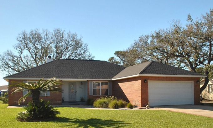 Ono Island House | Relax, Unwind and Enjoy the Sunset