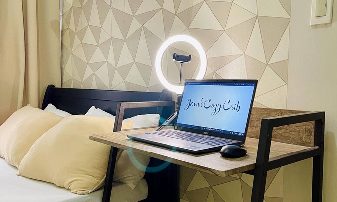 Mandaluyong Apartment | Relaxing 2-Bed Apartment in Mandaluyong