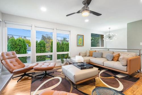 White Center House | Relaxing 3BD West Seattle Escape