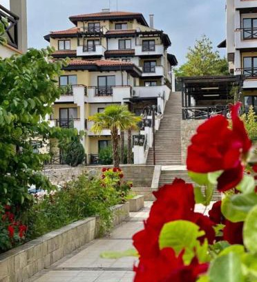 Chernomorets Apartment | Relaxing apartment - 100 meters from the sea