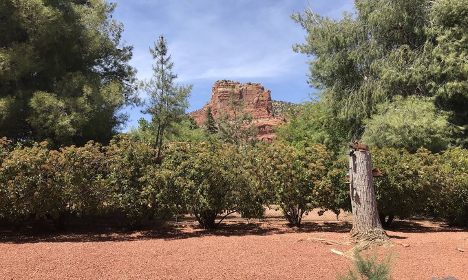 Oak Creek House | Relaxing - Beautiful View - Across the street from the Golf Course - and park.