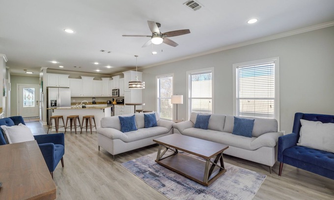 Biloxi Condo | Relaxing Biloxi Vacation Rental Condo Near Beach!