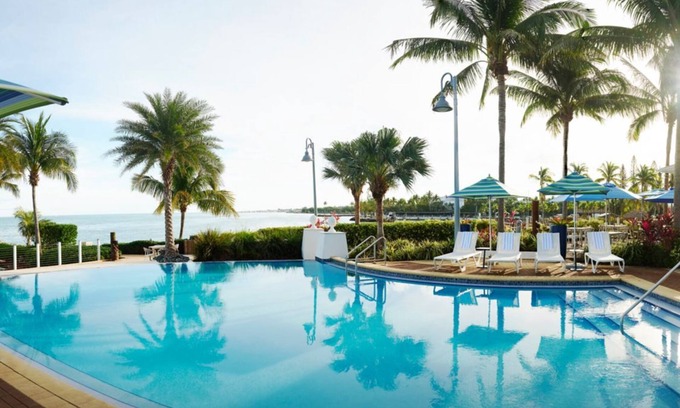 Marathon Hotel | Relaxing Couple Retreat in the Florida Keys | Resort w/Scenic Waterfront View