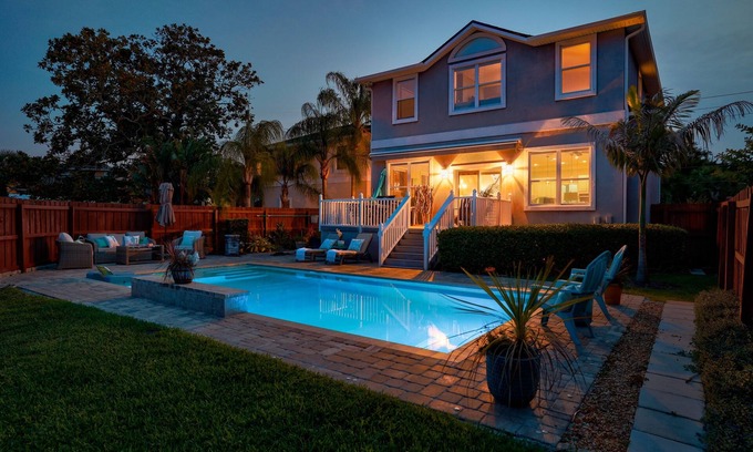 Jacksonville Beach House | Relaxing Family Beach Home & Heated Pool