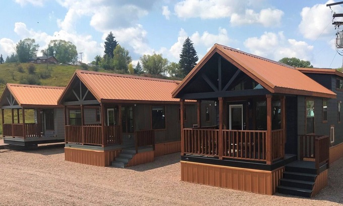 Oak Creek Cottage | Relaxing Getaway in our Cozy Cottage at Lodges of Oak Creek!