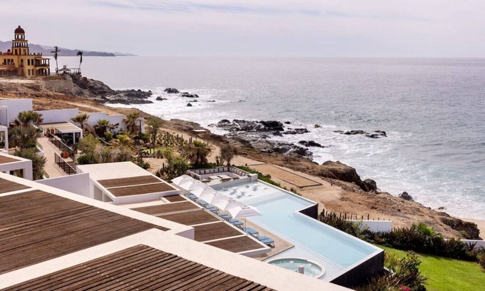 Cerritos Apartment | Relaxing Oceanside Penthouse with Stunning Views