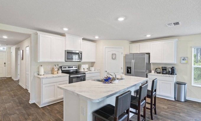Palm Coast House | Relaxing Orchid Reef | Palm Coast | Close To The Beach, Restaurants & Golf | Spacious New Home