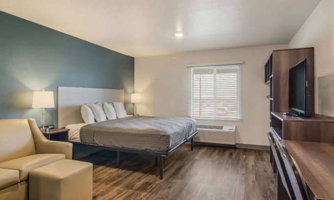 Dupont House | Relaxing Retreat: Unit with Full Kitchen, Dedicated Work Area | Free Parking