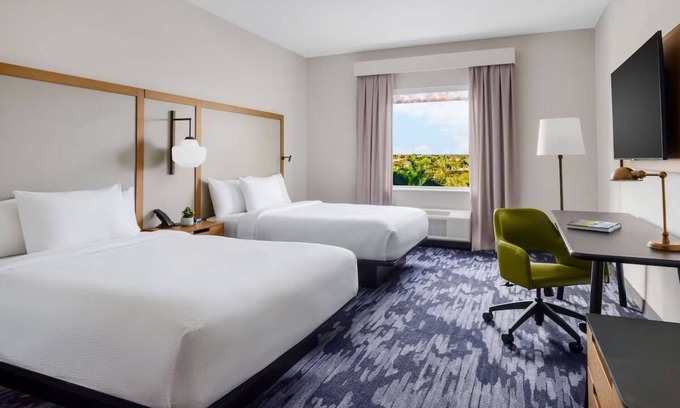 Florida City Hotel | Relaxing Room Awaits After Exploring Miami and Beyond, 2 Family Ready Rooms