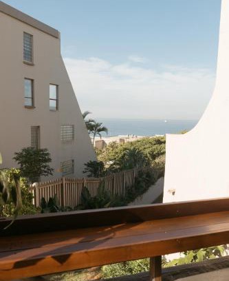 Umdloti Apartment | Relaxing Seaview Apartment in Umdloti