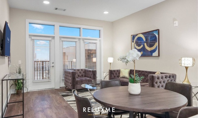 Fourth Ward Apartment | Reluxme| Lux 2BR Uptown| Spa Access + Skyline View