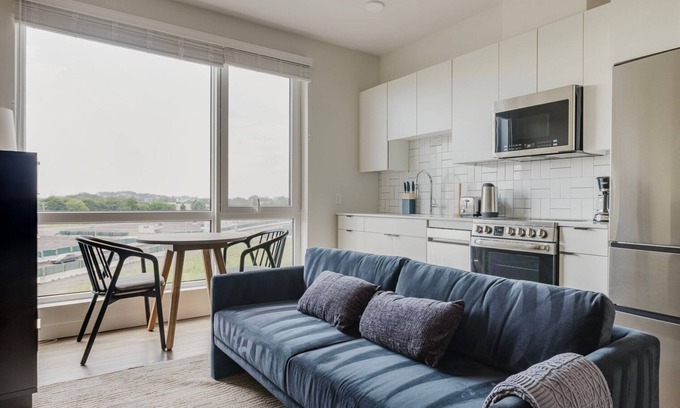 Revere Apartment | Remarkable Revere Studio w/Fire Pit, Pool, Gym, BBQ, W/D, by Blueground