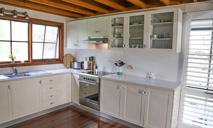 Lambs Valley House | Reme Cottage - Hunter Region - Private & Tranquil - Views & Fireplace