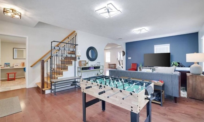 Tannersville House | Remodeled 4BR w/Yard, Fire Pit, Near Camelback