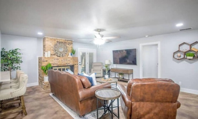 Wichita Falls House | REMODELED Family/Pet Friendly 3/2 Home in WF. TX