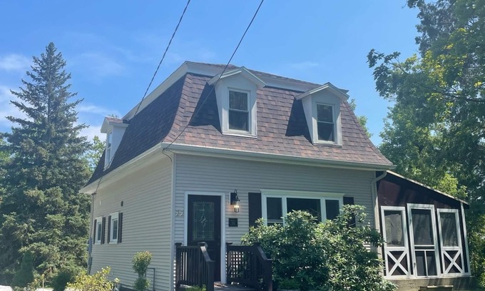 St. Albans House | Remodeled historic home, large yard & garden, walk to downtown, parks, & trails