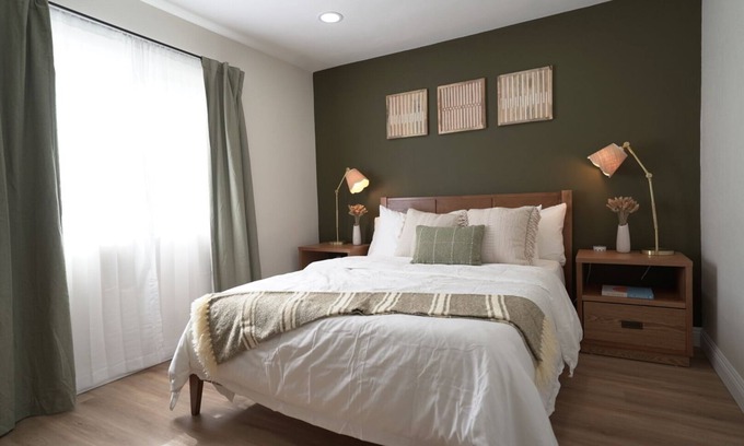 Lancaster House | Remodeled Home ☞ EV Charger ☞ Garage ☞ Swamp Cooler ☞ Private Patio