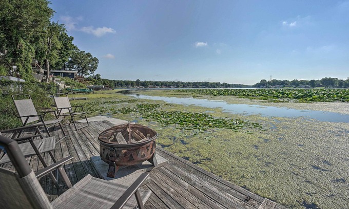 Osceola House | Remodeled Osceola Home w/ Fire Pit & Dock!
