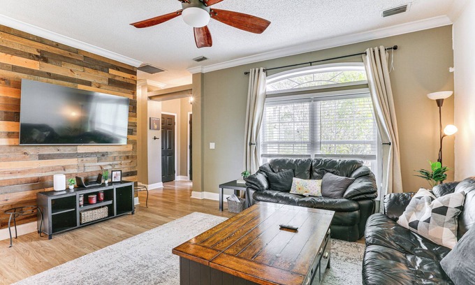 Sunshine House | Remote-Work Friendly: Lehigh Acres Family Home