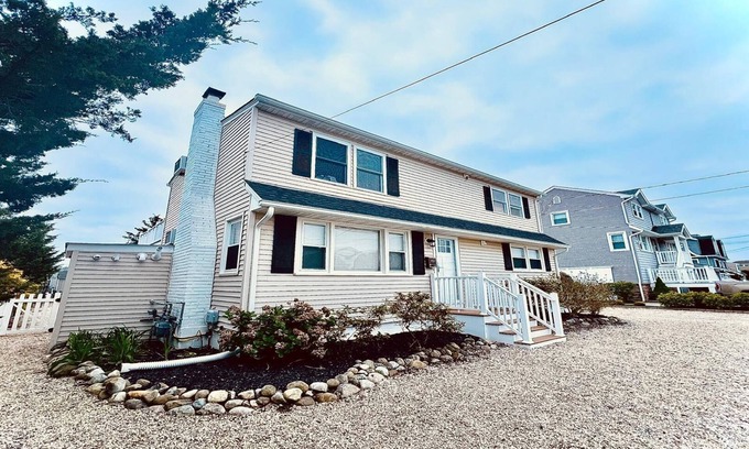 Ship Bottom Apartment | RENOVATED 2ND CONDO in SHIP BOTTOM