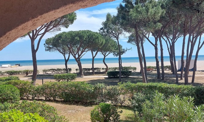Argeles Plage Apartment | Renovated 3-room apartment - Direct beach access - 6 ppl