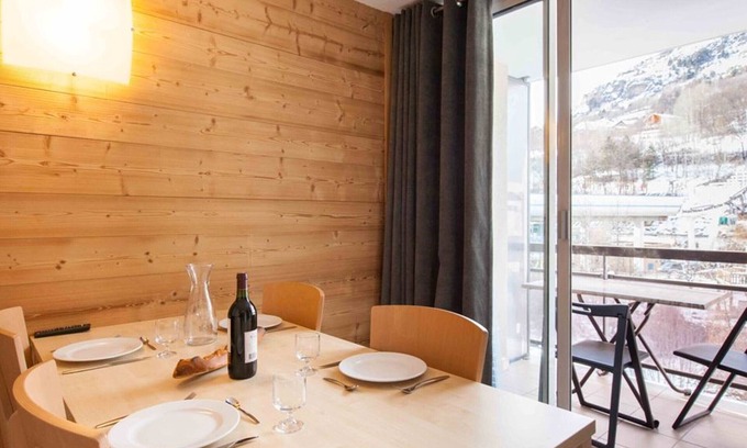 Briancon Apartment | Renovated Apartment · Ski-in/Ski-out · Near City Center · Ski Locker