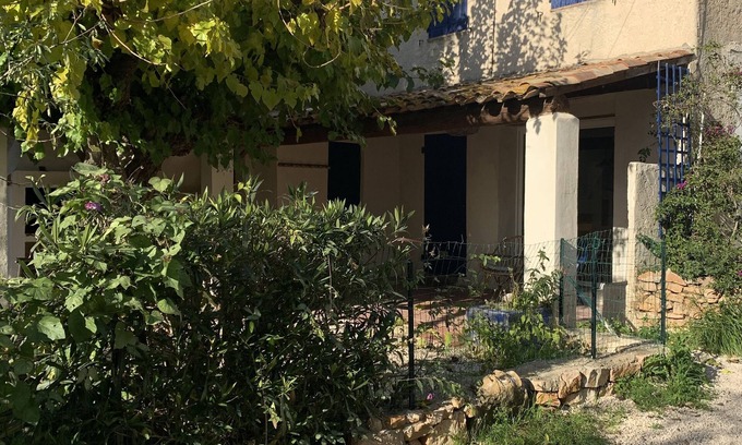 Toulon House | Renovated family home 20 minutes from the sea, ideal for families