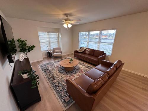 Wentzville House | Renovated House for 14 in Wentzville MO