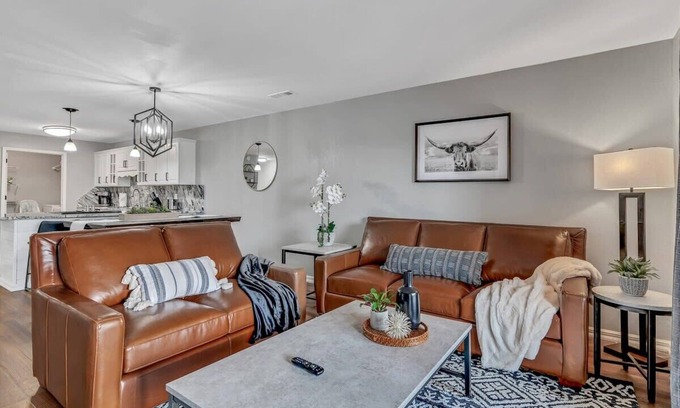 Table Rock Condo | Renovated Luxury! Indoor and Outdoor Pools!