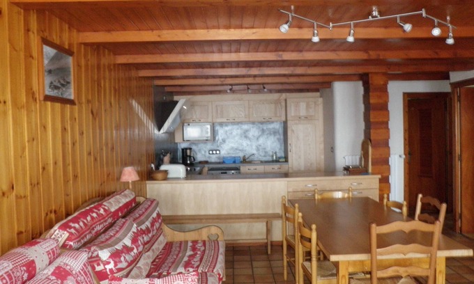 Le Grand-Bornand Apartment | Renovated old farm