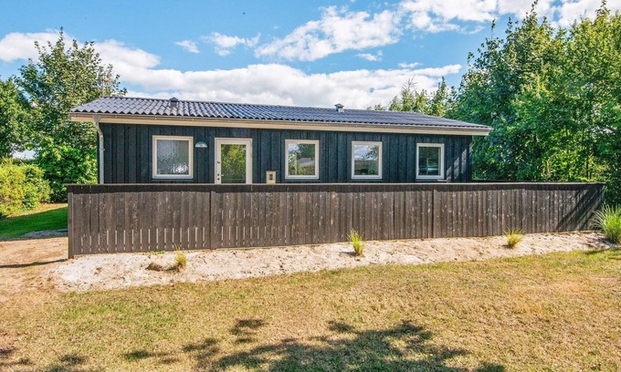 Hejlsminde Strand House | Renovated Retreat in Hejlsminde-By Traum