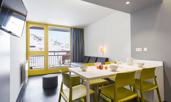 Arc-2000 Apartment | Renovated studio with direct access to slopes, quiet residence