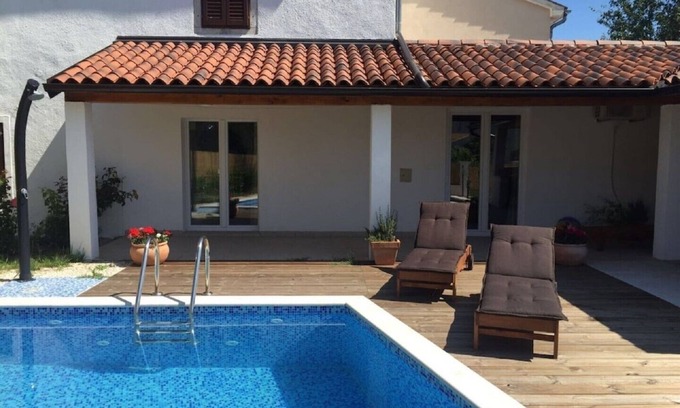 Kastelir-Labinci House | Renovated stone house with 3 bedrooms