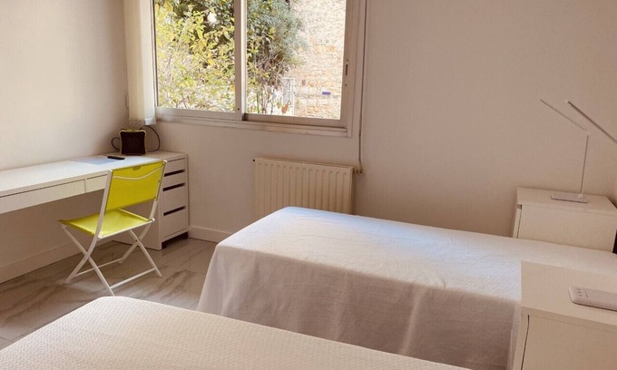 Cannes Apartment | Renovated studios in the center of Cannes an easy walk to the beaches and the Palais des Festivals - 2079