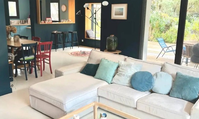 Le Canon House | Renovated villa at Le Canon, 5 minutes from the lake and 10 minutes from the ocean