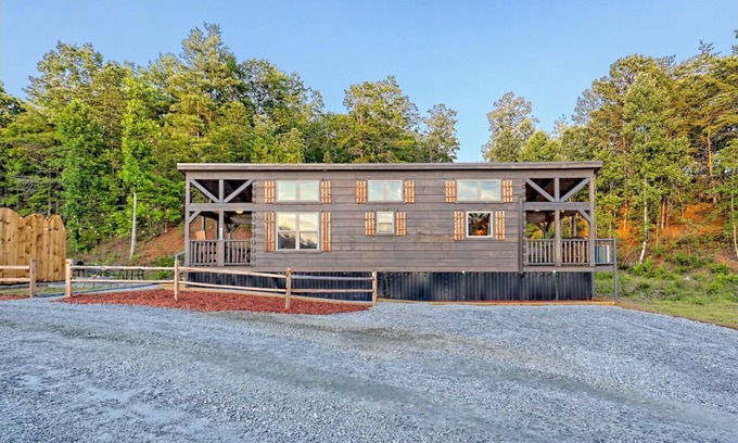 Franklin House | Rent all 3 tiny houses for a fun getaway with family or friends!