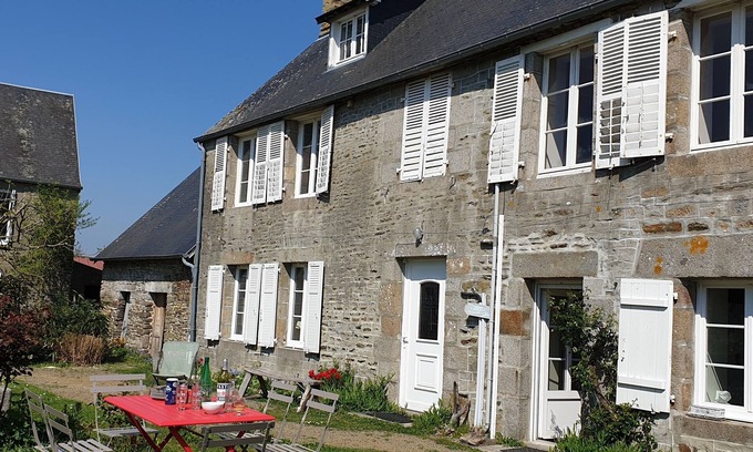 Bacilly House | Rent large house in the bay of Mont Saint Michel