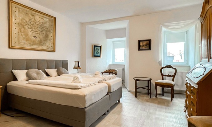 Senftenberg Apartment | Rental-City view-Private Bathroom