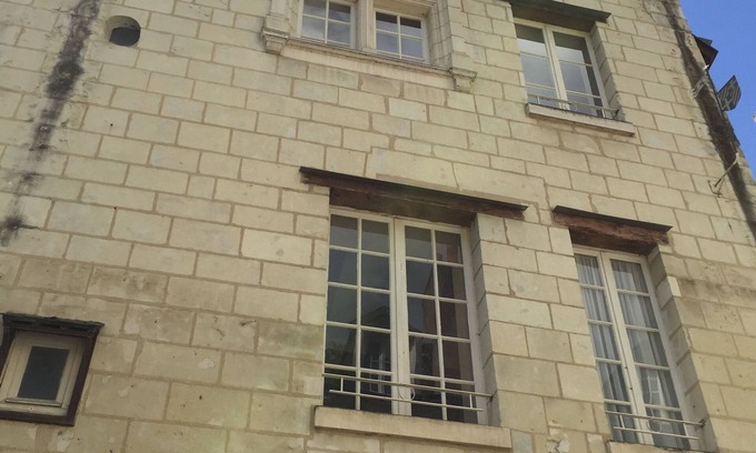 Chinon Apartment | Rental furnished 2-room apartment in CHINON au coeur de la ville médiévale R+1