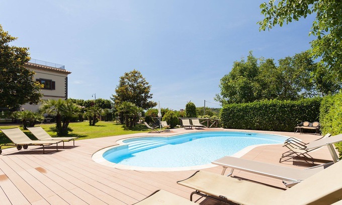 Sant'Agata sui Due Golfi Villa | Rentals in Italy - Villa Polluce, in Sorrento coast, with garden and private pool