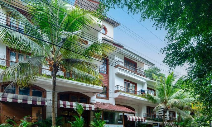 Gauravaddo Hotel | Renzo's Inn