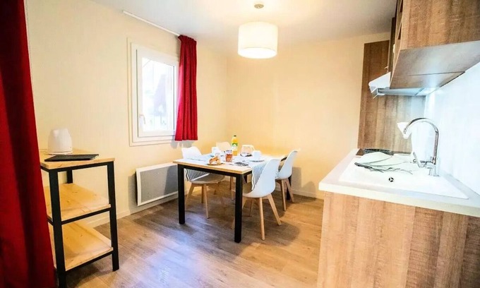 Saint-Colomban-des-Villards Apartment | Residence Olydéa Les Hameaux de la Perrière - 4 Rooms 8 People