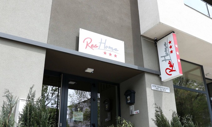 Focsani Apartment | ResHome