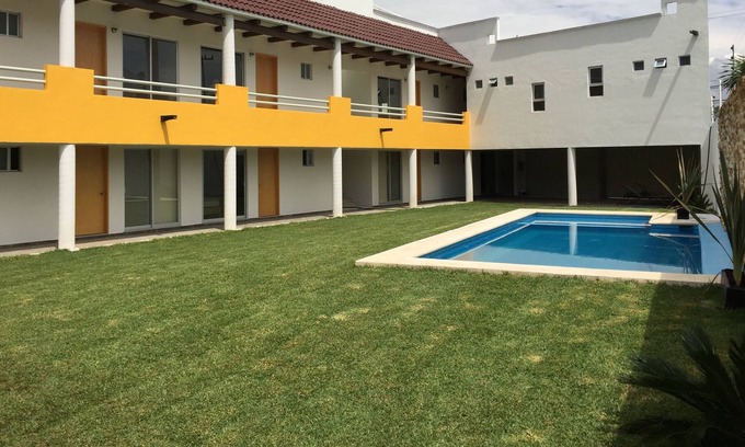 Jiutepec House | Residence 10 rooms with Garden and Pool