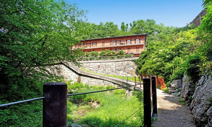 Civate Apartment | 'Residence Appartamento Parigi' with Mountain View, Garden & Wi-Fi