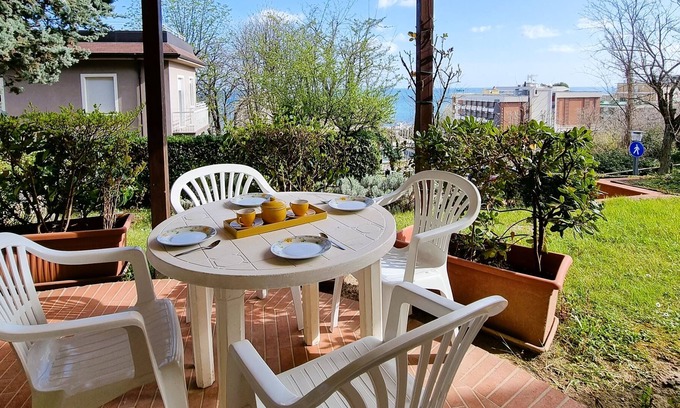 Gabicce Mare Apartment | Residence Azzurro A - One Bedroom Apartment, Sleeps 4