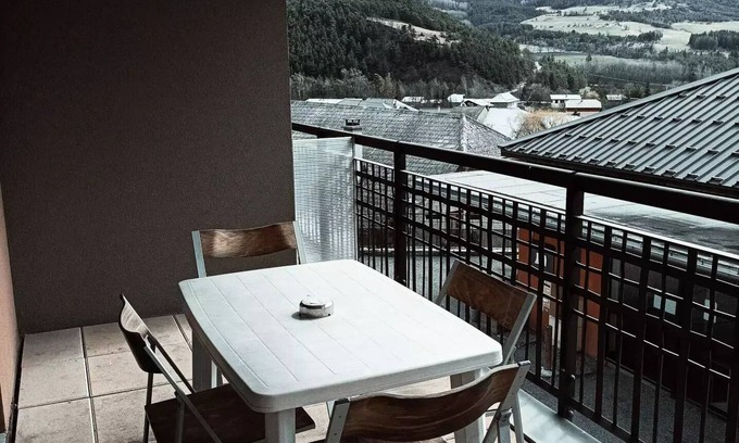 Jausiers Apartment | Residence Chateau Des Magnans Bat B - Studio for 4 People